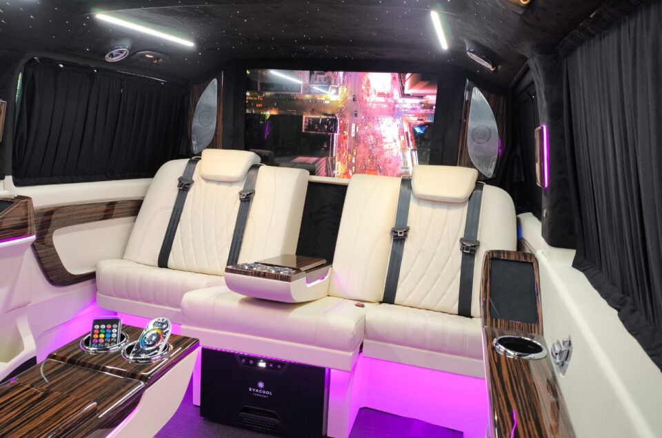 Aramıza Yeni Katılan Mercedes VIP Vito ile Lüks ve Konforlu Yolculuk Deneyimi